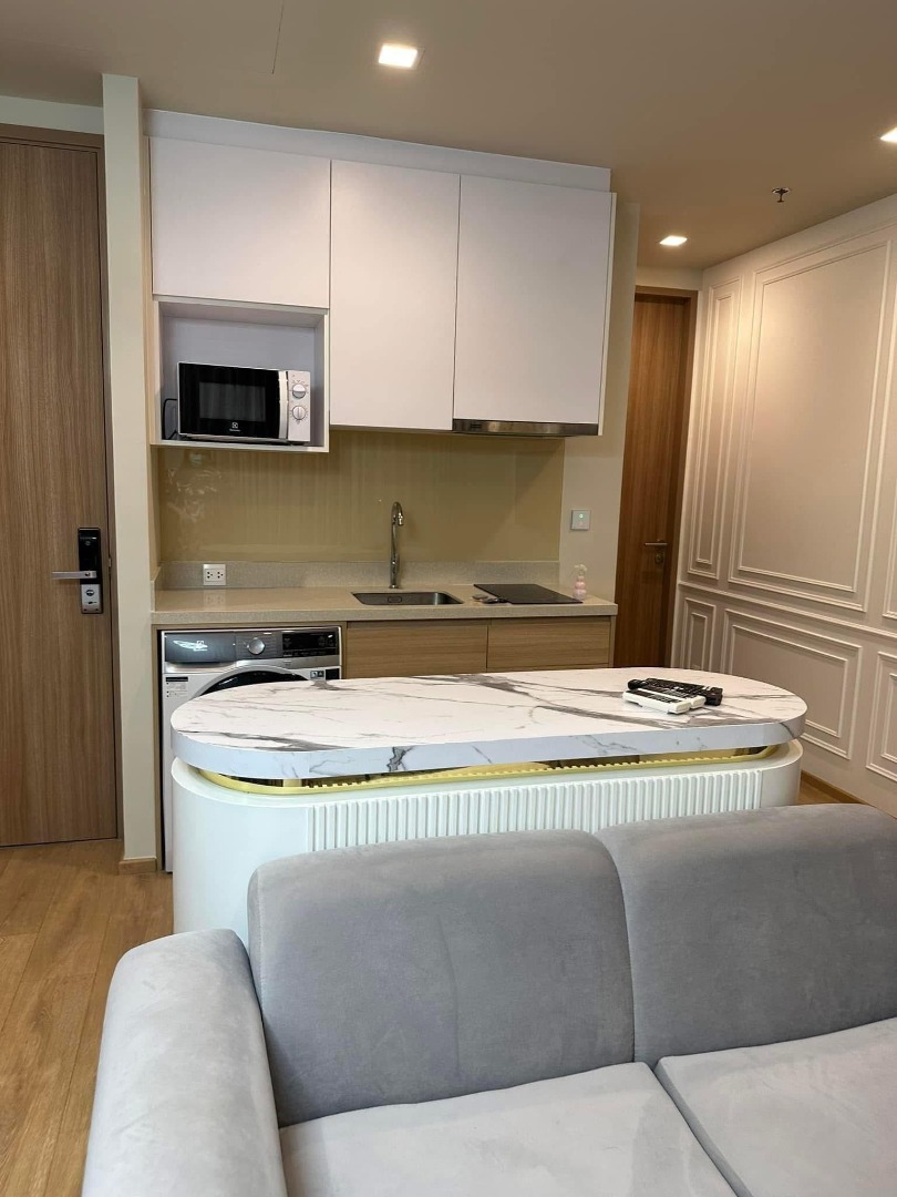 Noble Around Sukhumvit 33, 2 bed condo in Sukhumvit, Bangkok — photo 2