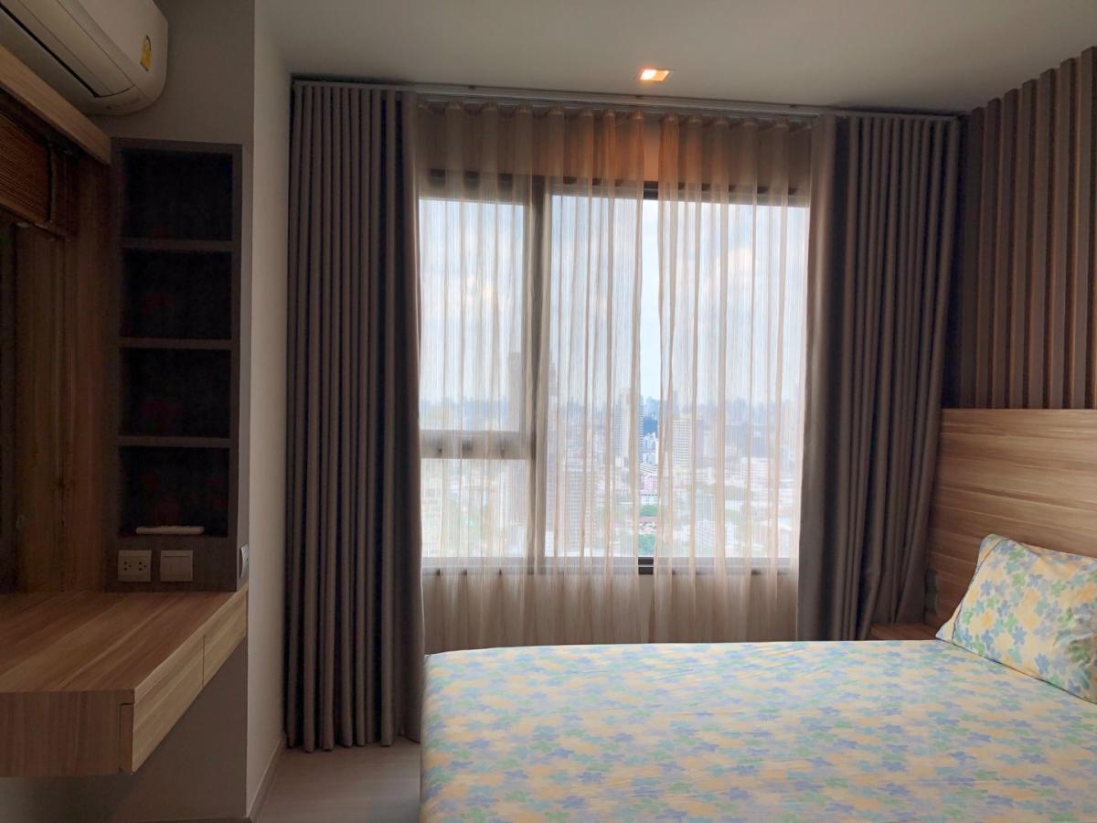 Life Ladprao, 2 bed condo in Lat Phrao Early, Bangkok — photo 11