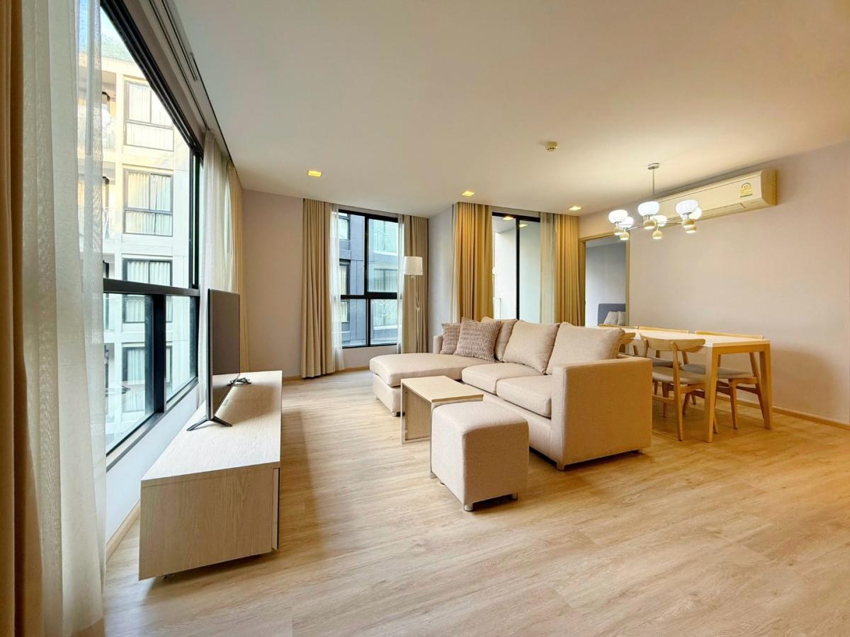 Liv @ 49, 3 bed condo in Sukhumvit, Bangkok — photo 3