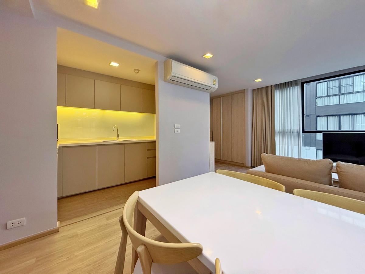 Liv @ 49, 3 bed condo in Sukhumvit, Bangkok — photo 9