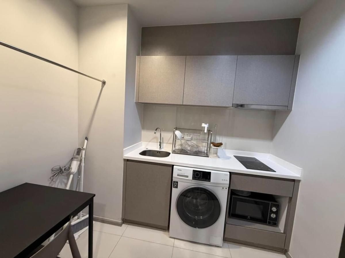 Life Asoke - Rama 9, 1 bed condo in Rama 9, Bangkok — photo 5