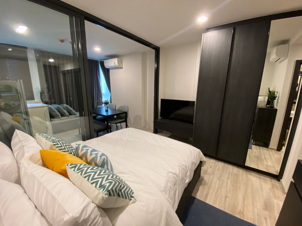 XT Huai Khwang, 1 bed condo in Ratchadaphisek, Bangkok — photo 2