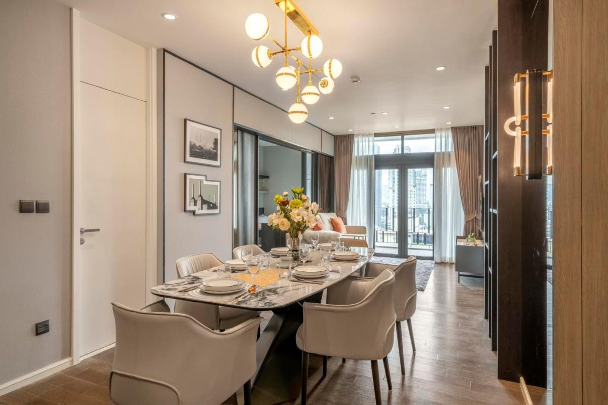 Muniq Sukhumvit 23, 2 bed condo in Sukhumvit, Bangkok — photo 2