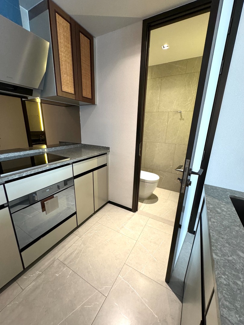 The Reserve 61 Hideaway, 2 bed condo in Sukhumvit, Bangkok — photo 10
