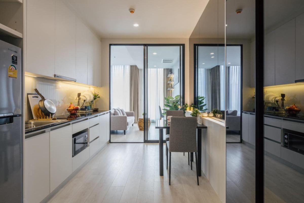 Noble Ploenchit, 1 bed condo in Wireless, Bangkok — photo 10