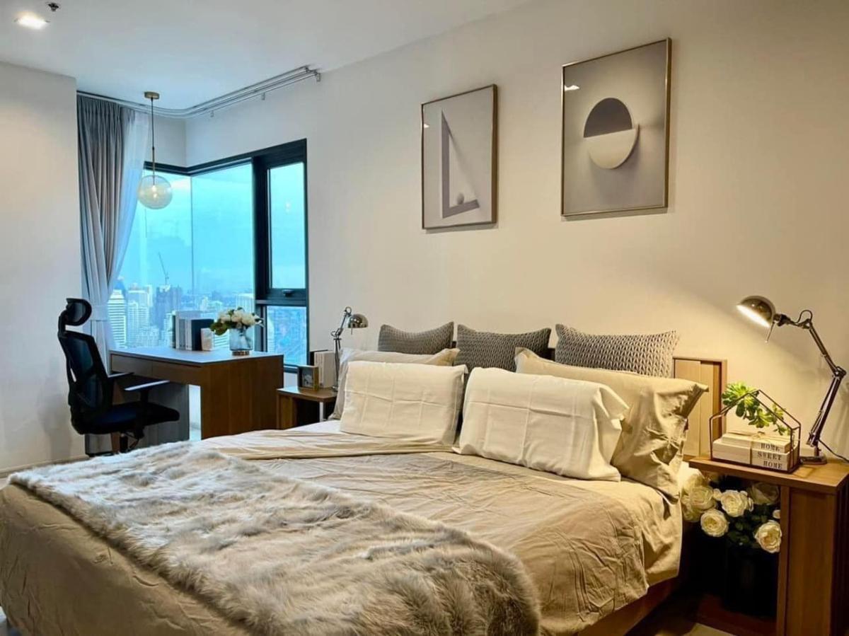Life One Wireless, 2 bed condo in Wireless, Bangkok — photo 8