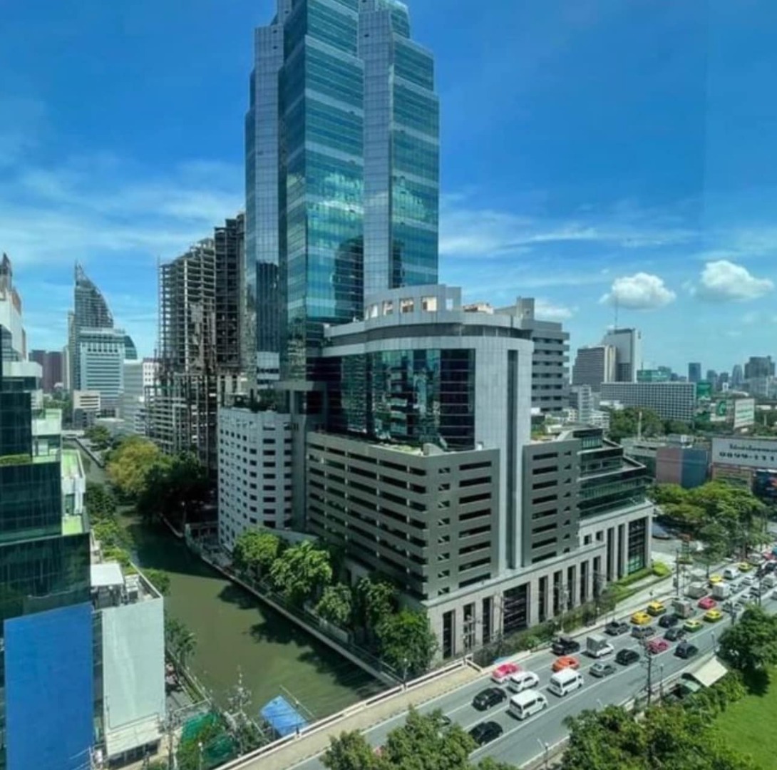Life One Wireless, 2 bed condo in Wireless, Bangkok — photo 14