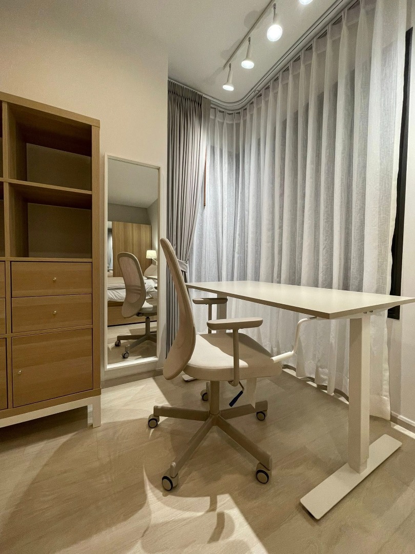 Life One Wireless, 2 bed condo in Wireless, Bangkok — photo 10