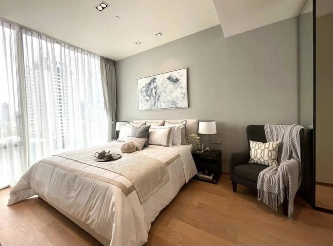 28 Chidlom, 2 bed condo in Wireless, Bangkok — photo 4