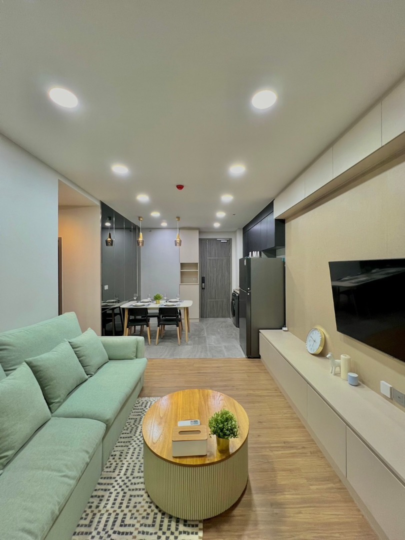 Q Prasarnmit, 2 bed condo in Sukhumvit, Bangkok — photo 3