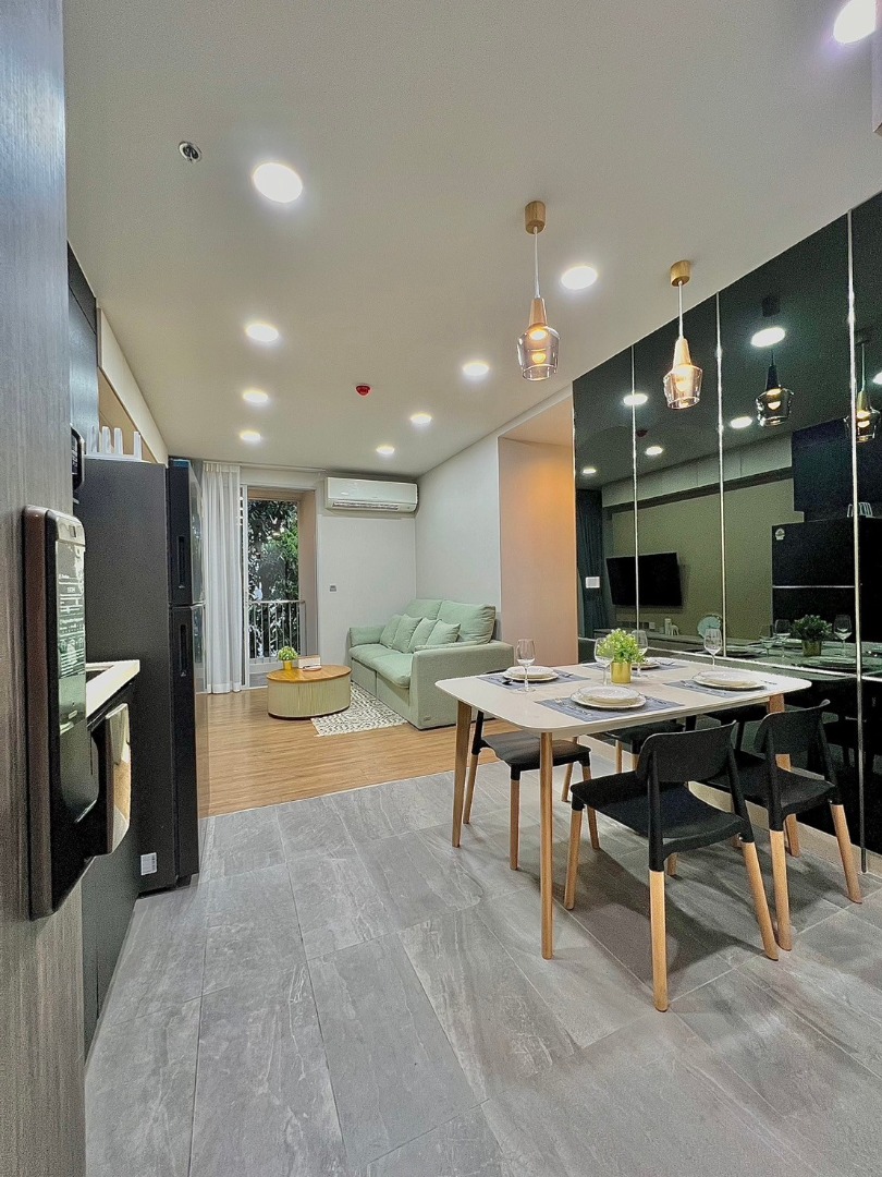 Q Prasarnmit, 2 bed condo in Sukhumvit, Bangkok — photo 4