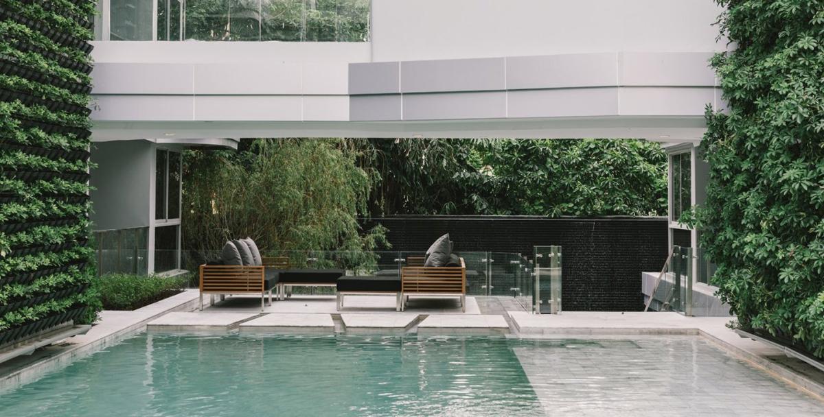 Q Prasarnmit, 2 bed condo in Sukhumvit, Bangkok — photo 13