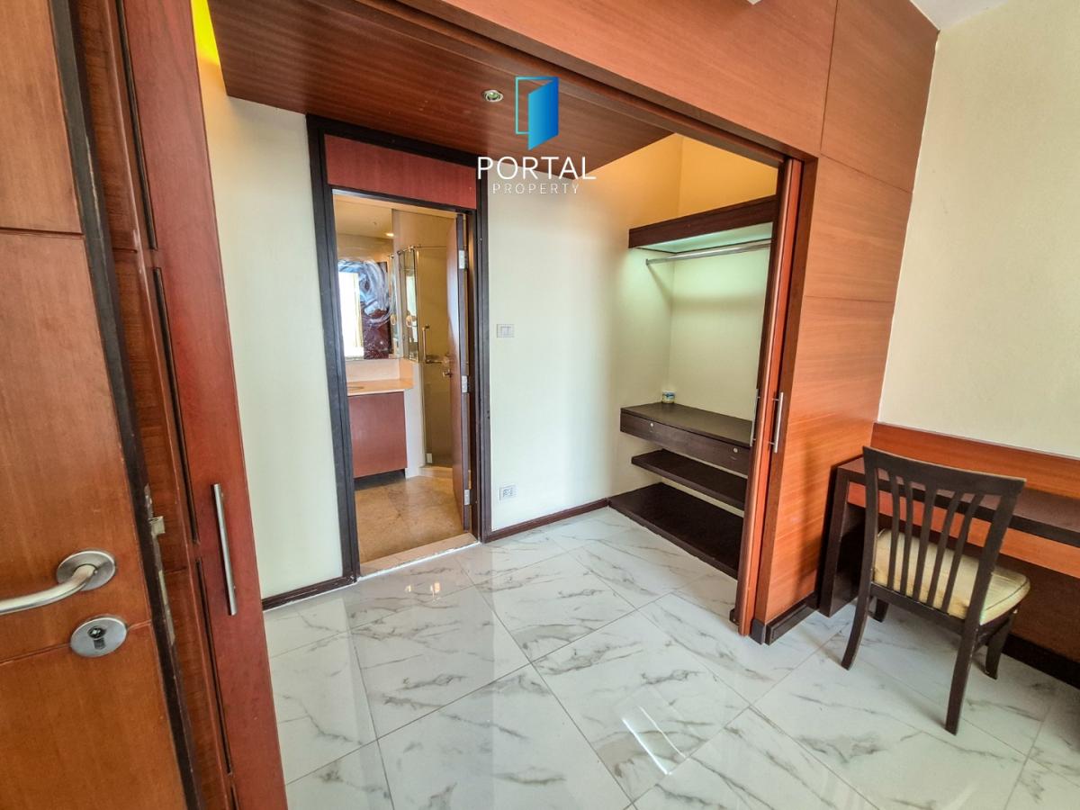 Wilshire Sukhumvit 22, 2 bed condo in Sukhumvit, Bangkok — photo 5