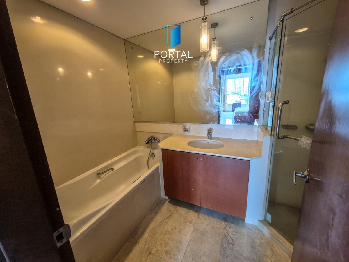 Wilshire Sukhumvit 22, 2 bed condo in Sukhumvit, Bangkok — photo 6
