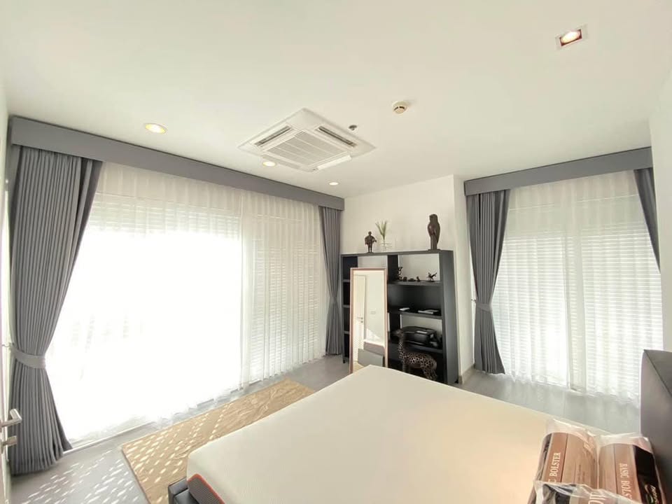 Noble Ora, 2 bed condo in Sukhumvit, Bangkok — photo 10