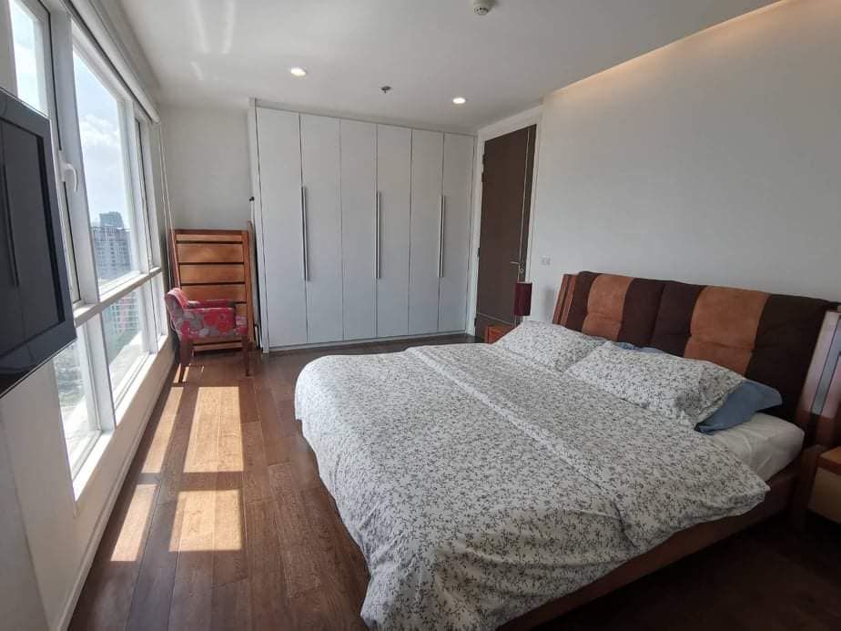 15 Sukhumvit Residences, 2 bed condo in Nana North, Bangkok — photo 8
