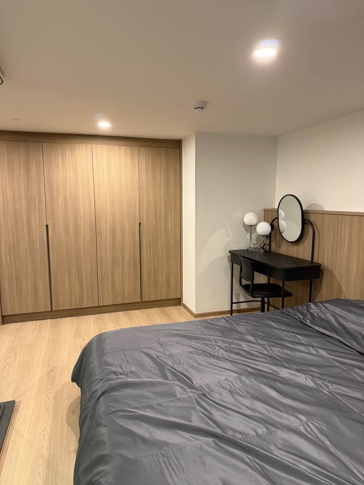 Life Rama 4 - Asoke, 2 bed condo in Khlong Toei, Bangkok — photo 8