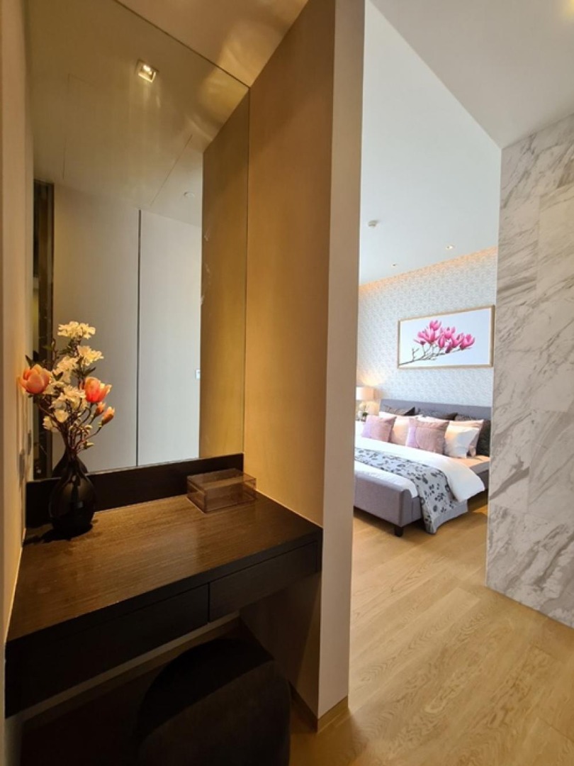 Saladaeng One, 2 bed condo in Silom, Bangkok — photo 9