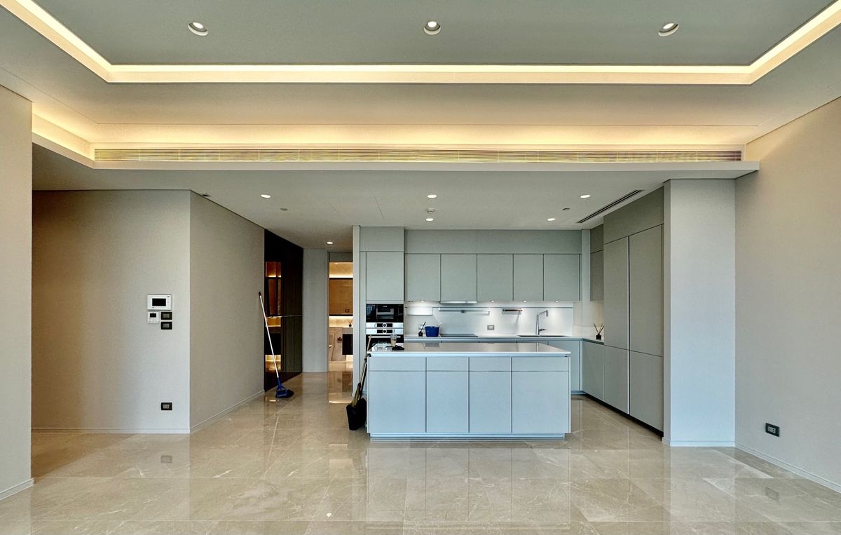 The Residences at Sindhorn Kempinski, 2 bed condo in Wireless, Bangkok — photo 11