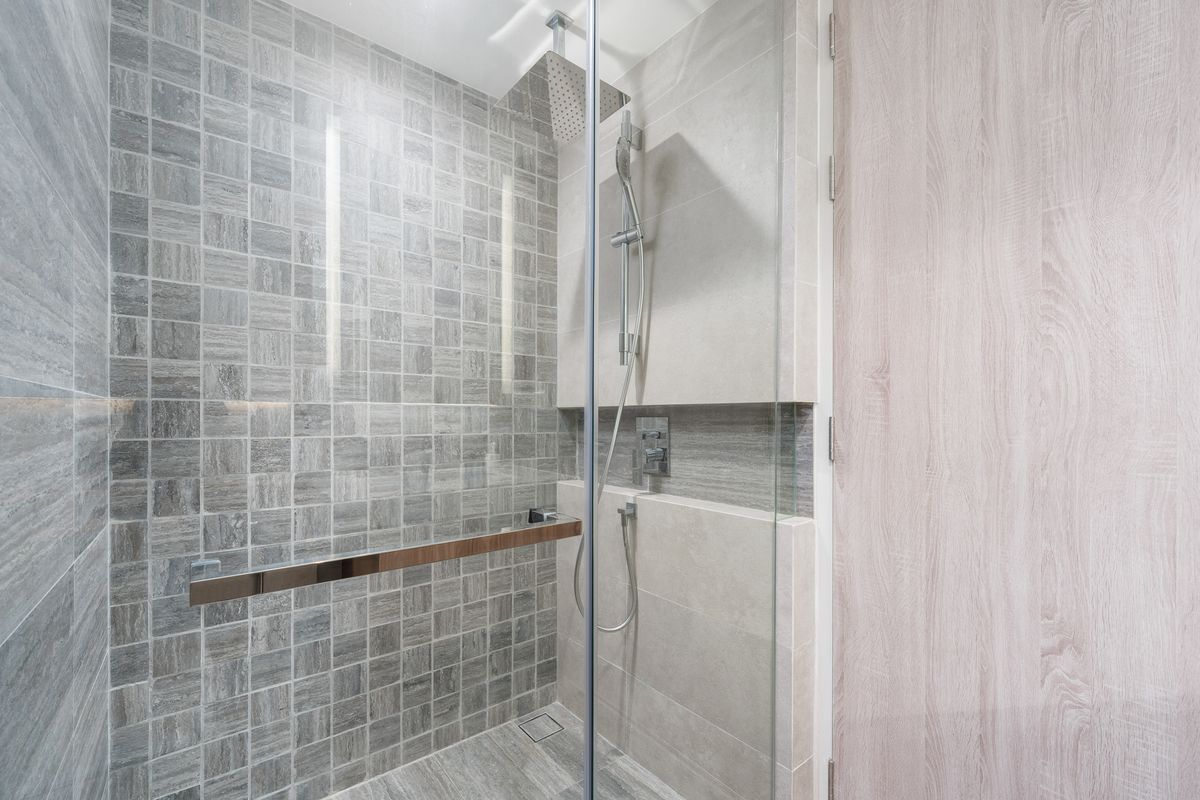 Craft Phloen Chit, 1 bed condo in Wireless, Bangkok — photo 8