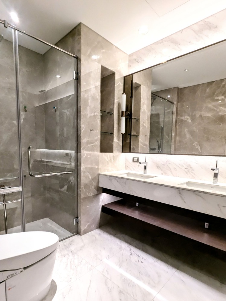 Sindhorn Residence, 3 bed condo in Wireless, Bangkok — photo 14