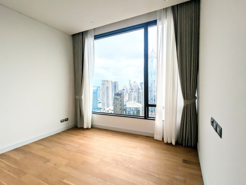 Sindhorn Residence, 3 bed condo in Wireless, Bangkok — photo 5