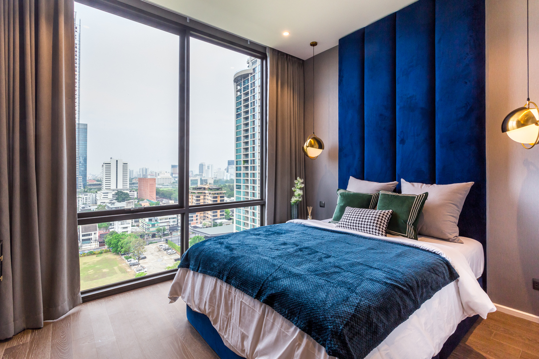 Muniq Langsuan, 2 bed condo in Wireless, Bangkok — photo 6