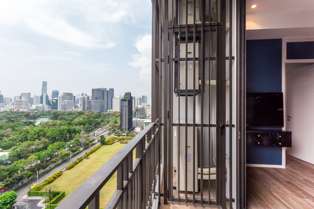 Muniq Langsuan, 2 bed condo in Wireless, Bangkok — photo 17