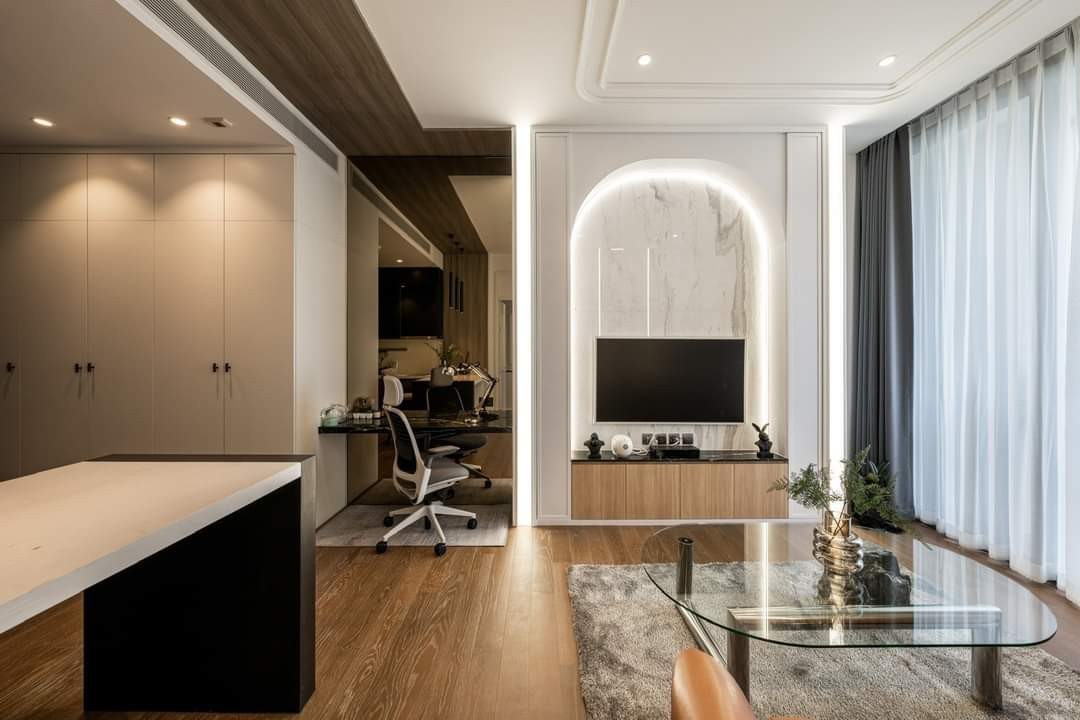 Muniq Langsuan, 1 bed condo in Wireless, Bangkok — photo 5