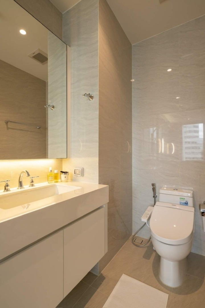 Muniq Langsuan, 1 bed condo in Wireless, Bangkok — photo 7