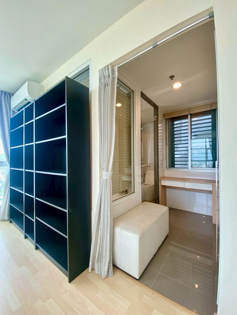 Rhythm Ratchada, 2 bed condo in Ratchadaphisek, Bangkok — photo 12