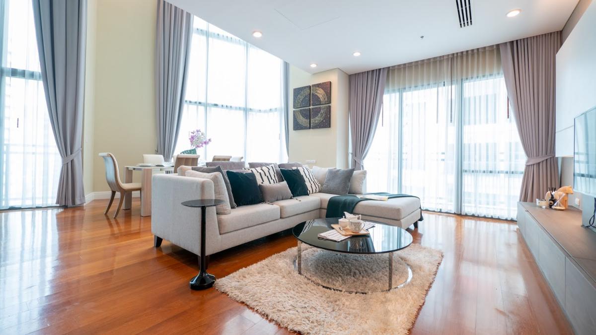 Bright Sukhumvit 24