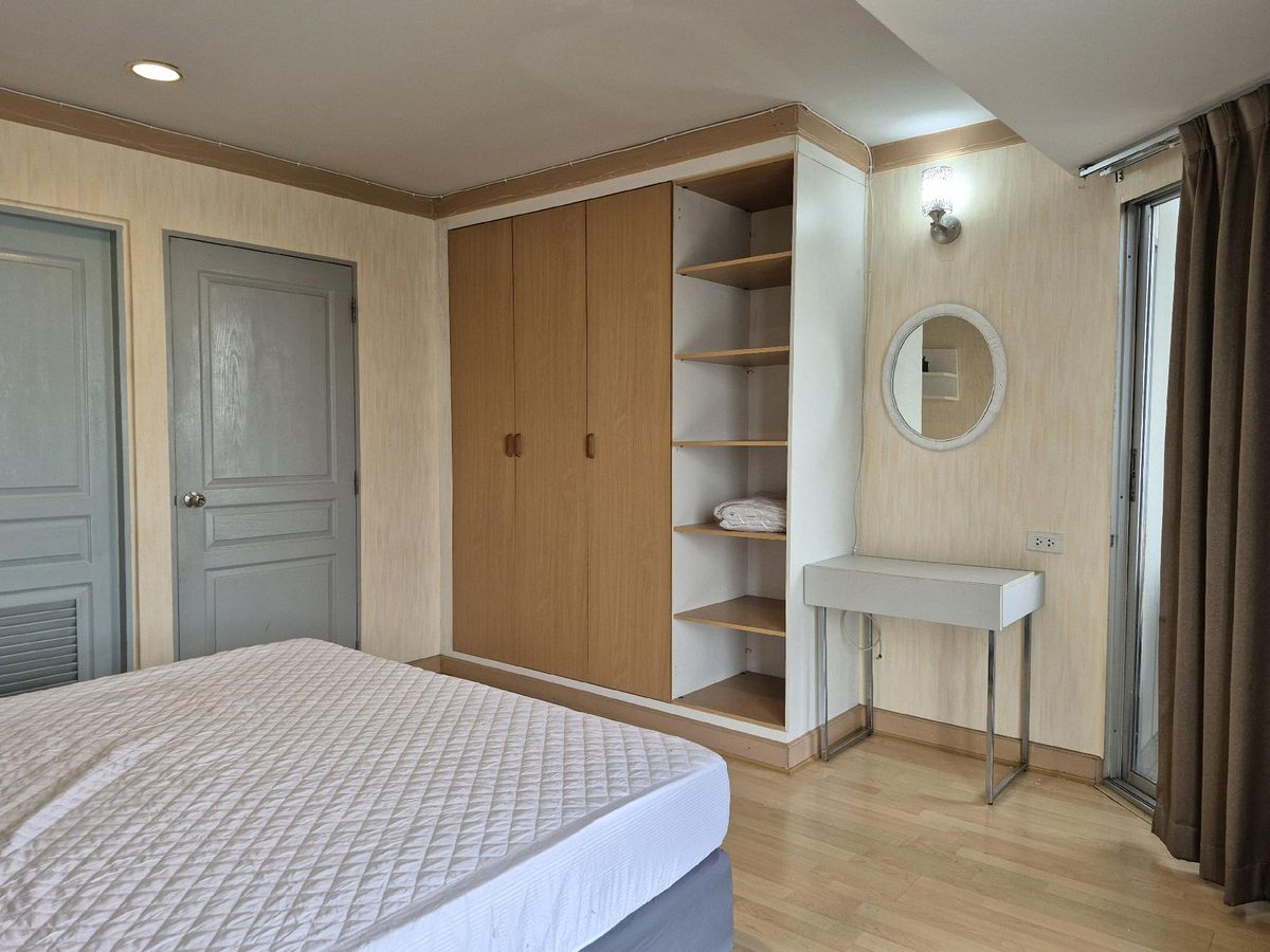 The Waterford Diamond Sukhumvit 30/1, 2 bed condo in Sukhumvit, Bangkok — photo 13