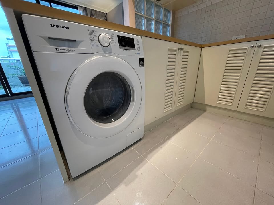 Supalai Place Sukhumvit 39, 2 bed condo in Sukhumvit, Bangkok — photo 9