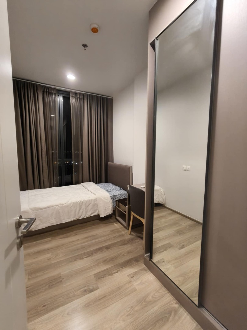 Oka Haus Sukhumvit 36, 2 bed condo in Sukhumvit, Bangkok — photo 7