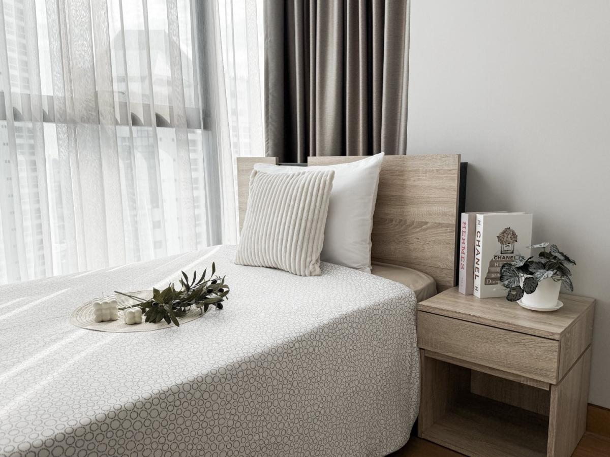 The Lumpini 24, 2 bed condo in Sukhumvit, Bangkok — photo 9