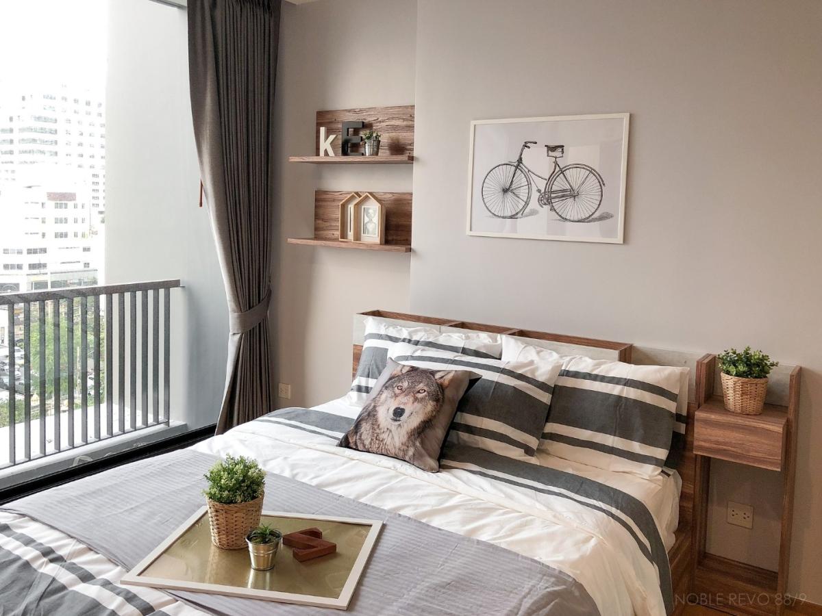 Noble Revo Silom, 1 bed condo in Sathon, Bangkok — photo 4