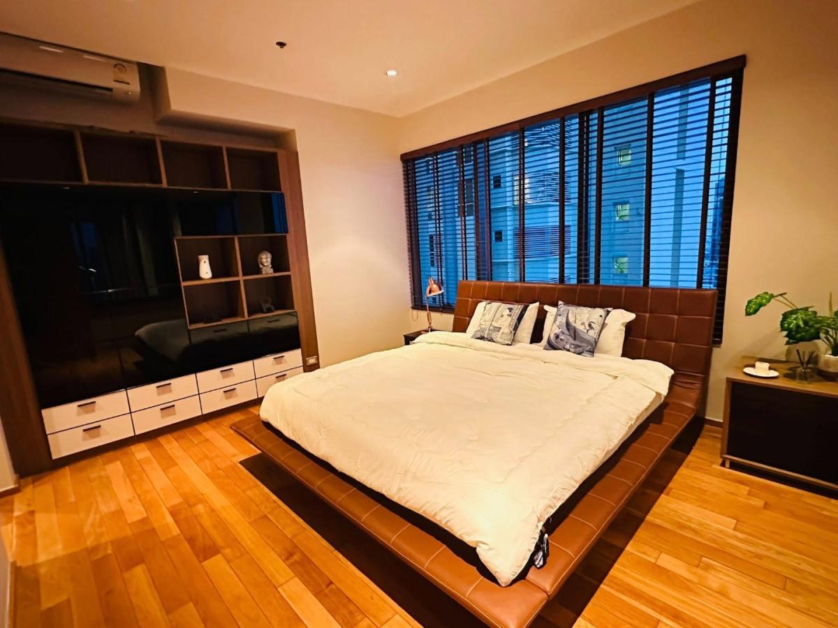 The Emporium Place, 2 bed condo in Sukhumvit, Bangkok — photo 9