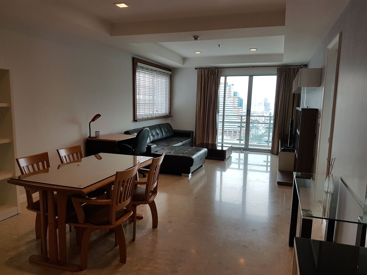 Nusasiri Grand, 2 bed condo in Sukhumvit, Bangkok — photo 5