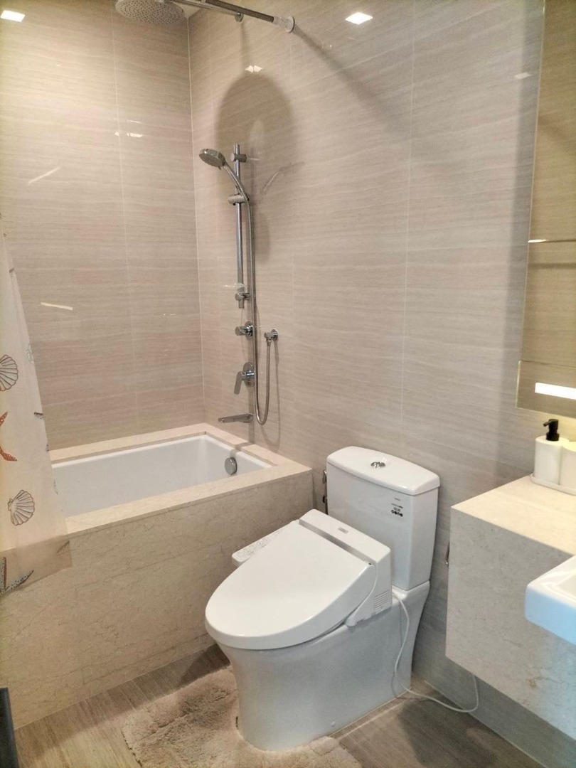 Noble BE Sukhumvit 33, 2 bed condo in Sukhumvit, Bangkok — photo 2