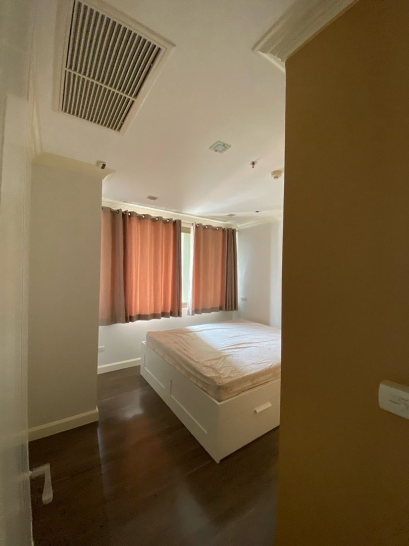 The Lake Sukhumvit 16, 2 bed condo in Sukhumvit, Bangkok — photo 11