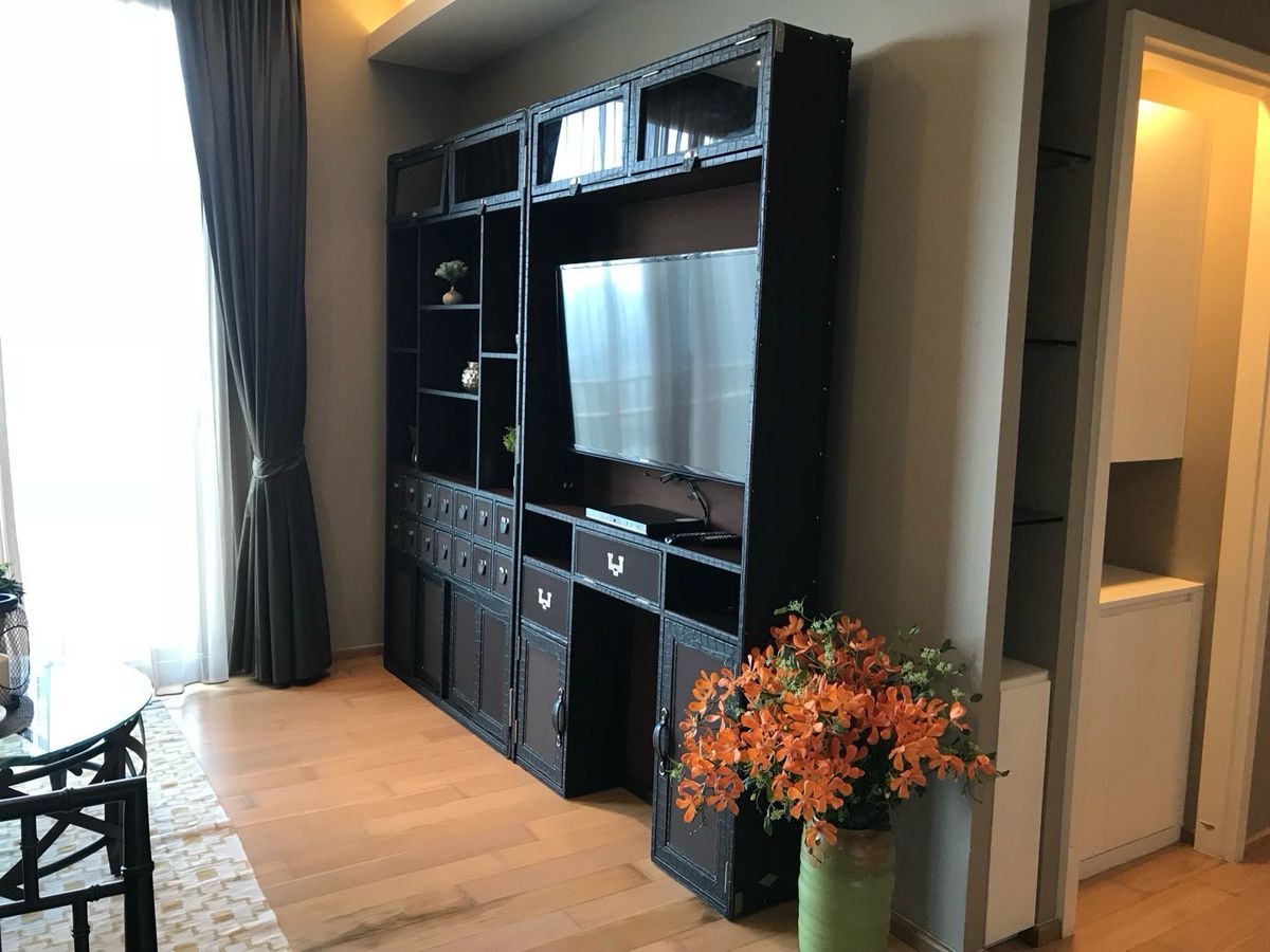 Quattro by Sansiri, 2 bed condo in Sukhumvit, Bangkok — photo 3