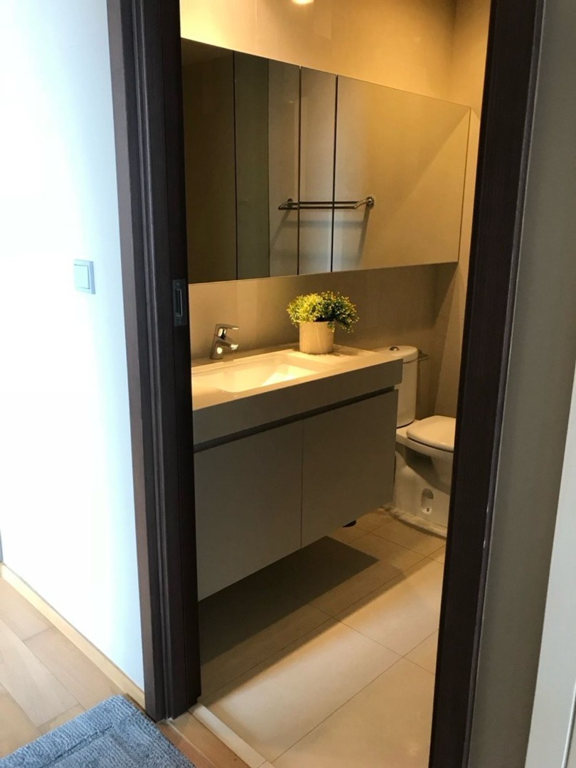 Quattro by Sansiri, 2 bed condo in Sukhumvit, Bangkok — photo 7