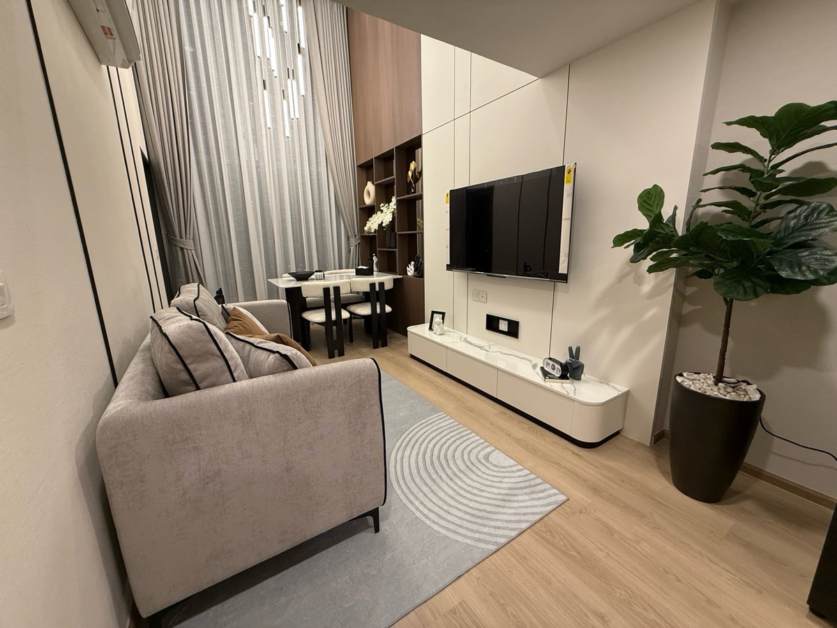 Life Rama 4 - Asoke, 2 bed condo in Khlong Toei, Bangkok — photo 6