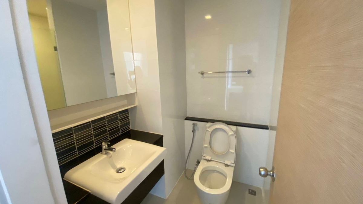 The Coast Bangkok, 3 bed condo in Bang Na, Bangkok — photo 11