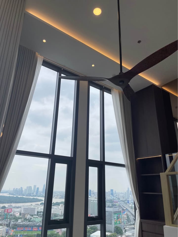 Life Rama 4 - Asoke, 3 bed condo in Khlong Toei, Bangkok — photo 6