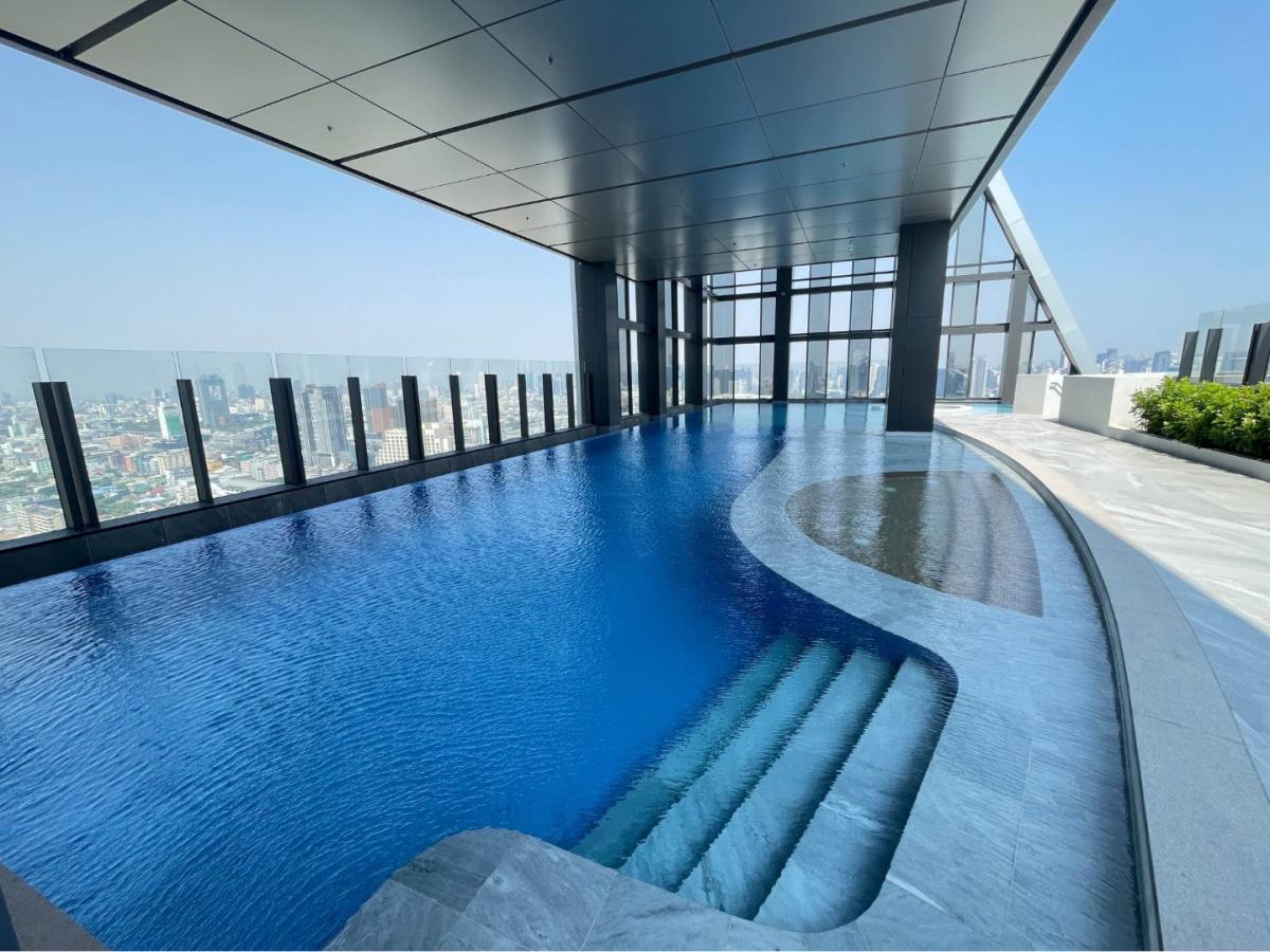 The Extro Phayathai - Rangnam, 2 bed condo in Ratchathewi, Bangkok — photo 17