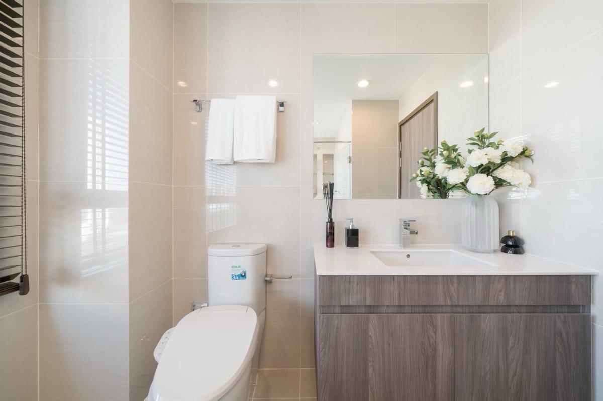 IDEO Mobi Sukhumvit 66, 2 bed condo in On Nut, Bangkok — photo 15