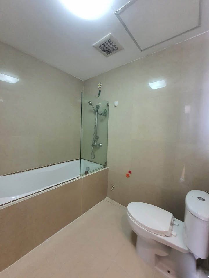 Baan Sathorn – Chao Phraya, 2 bed condo in Wongwian Yai, Bangkok — photo 7