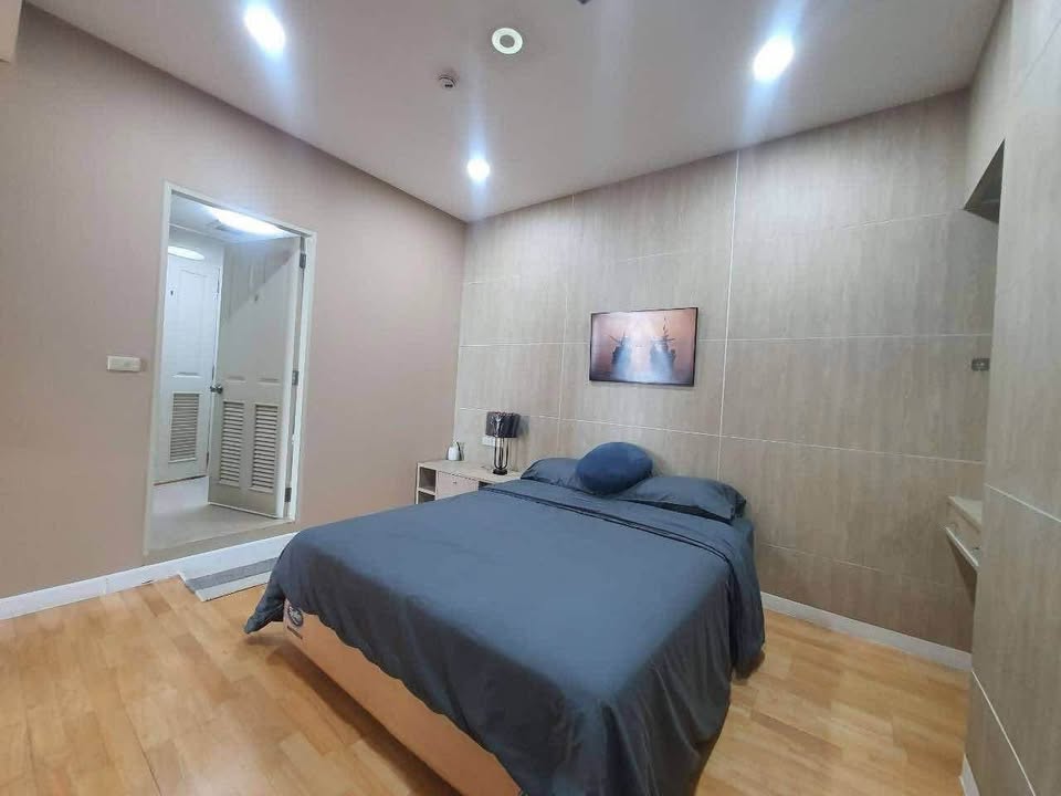 Baan Sathorn – Chao Phraya, 2 bed condo in Wongwian Yai, Bangkok — photo 5
